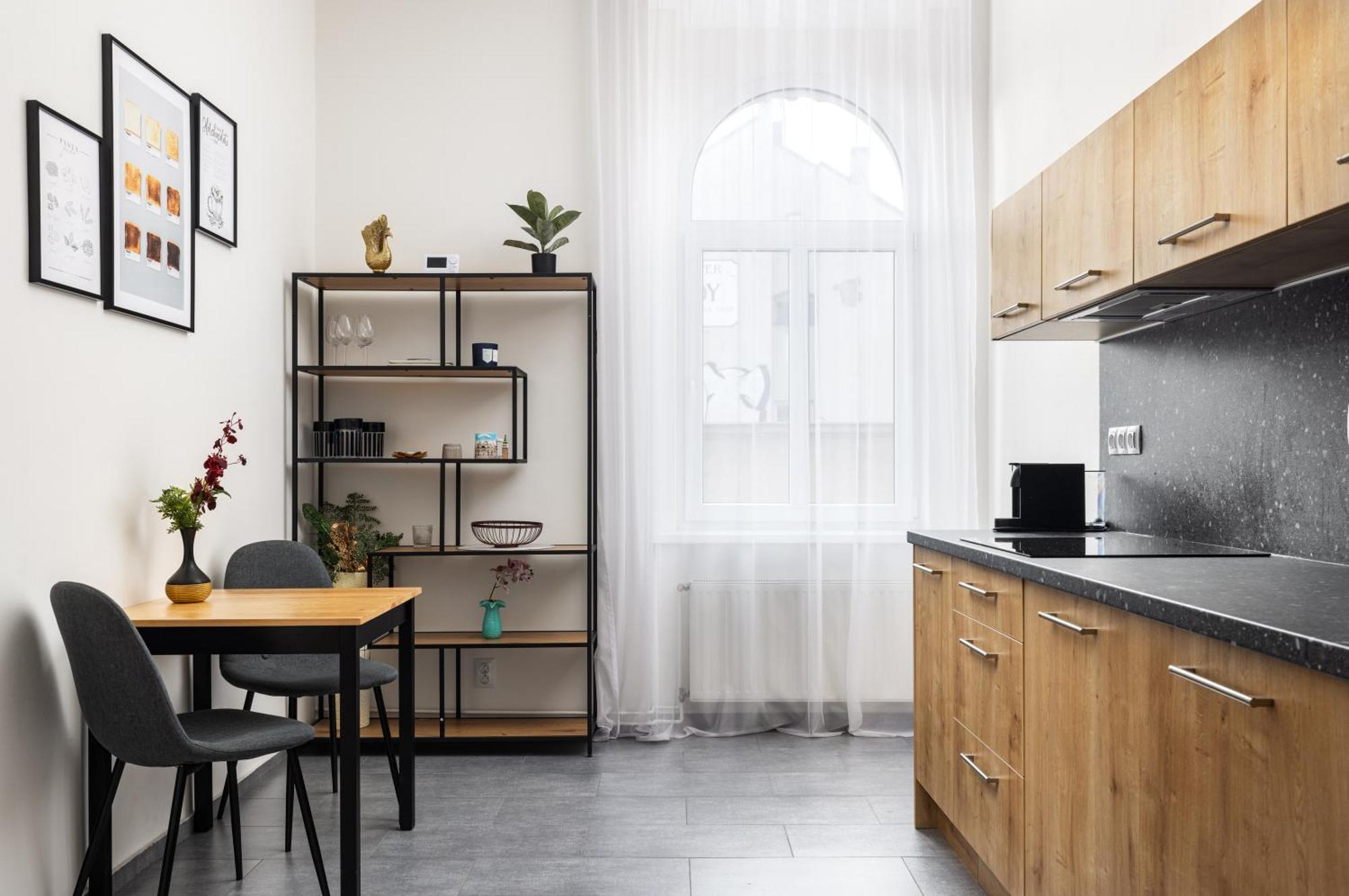 Stay2Gether City Buzz Apt - O2 Arena - Sleeps 6 프라하 외부 사진